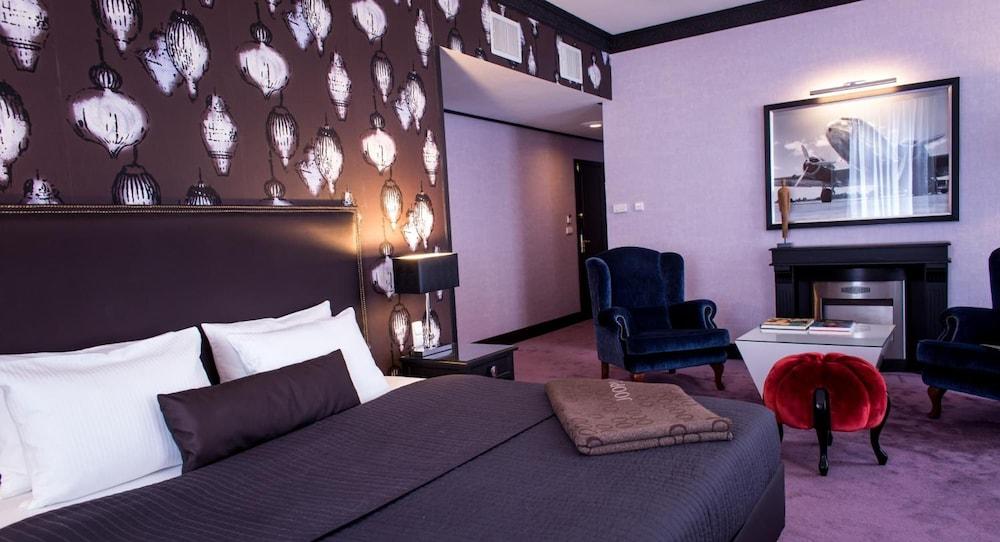 Friday Hotel Прага Екстериор снимка