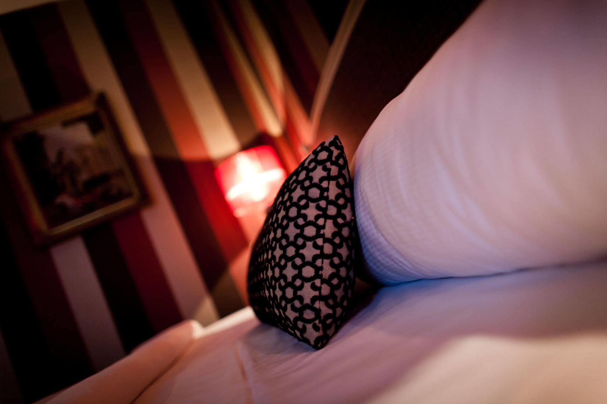 Friday Hotel Прага Екстериор снимка
